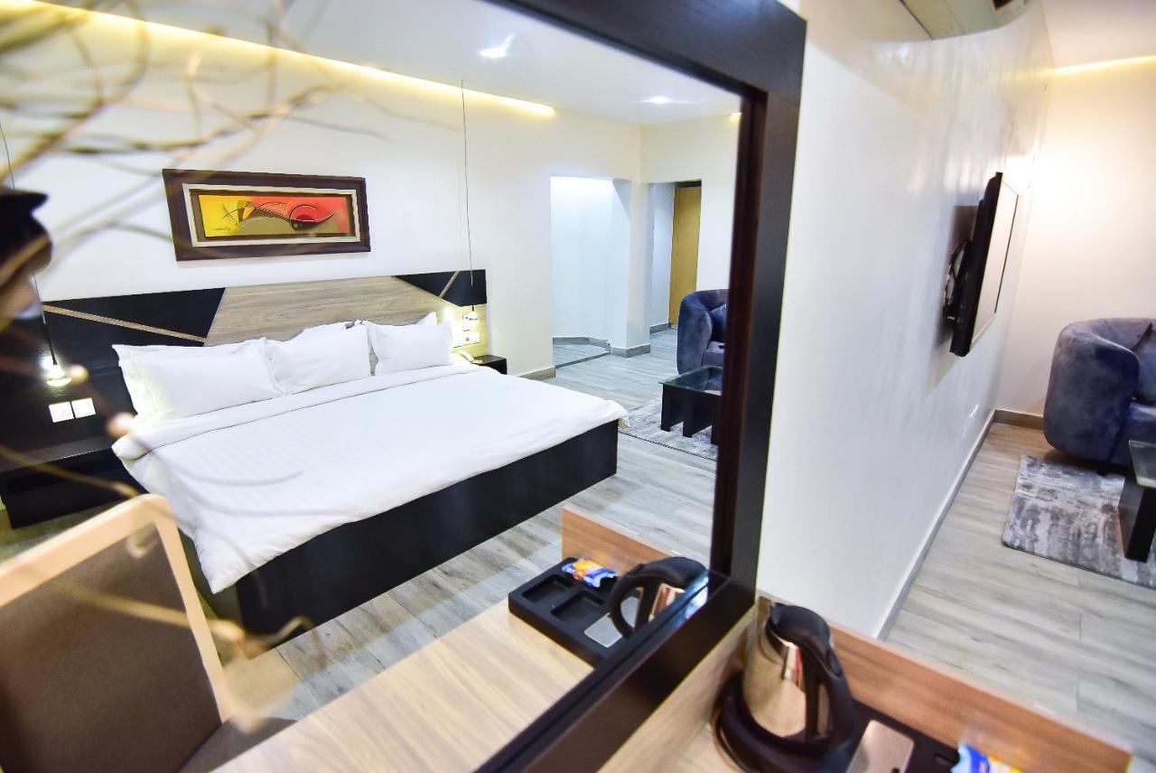 Pearl Gate Hotel アブジャ エクステリア 写真
