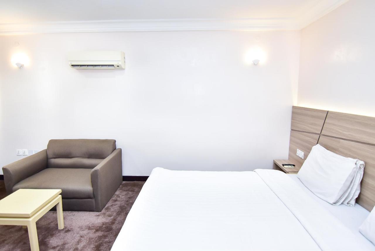 Pearl Gate Hotel アブジャ エクステリア 写真